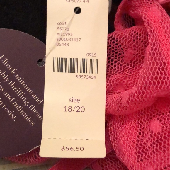 Cacique Seriously Sexy Chemise & Thong - Picture 14 of 15